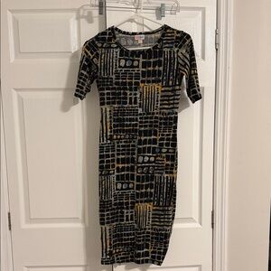 LuLaRoe Black and Gold Patterned Midi Dress